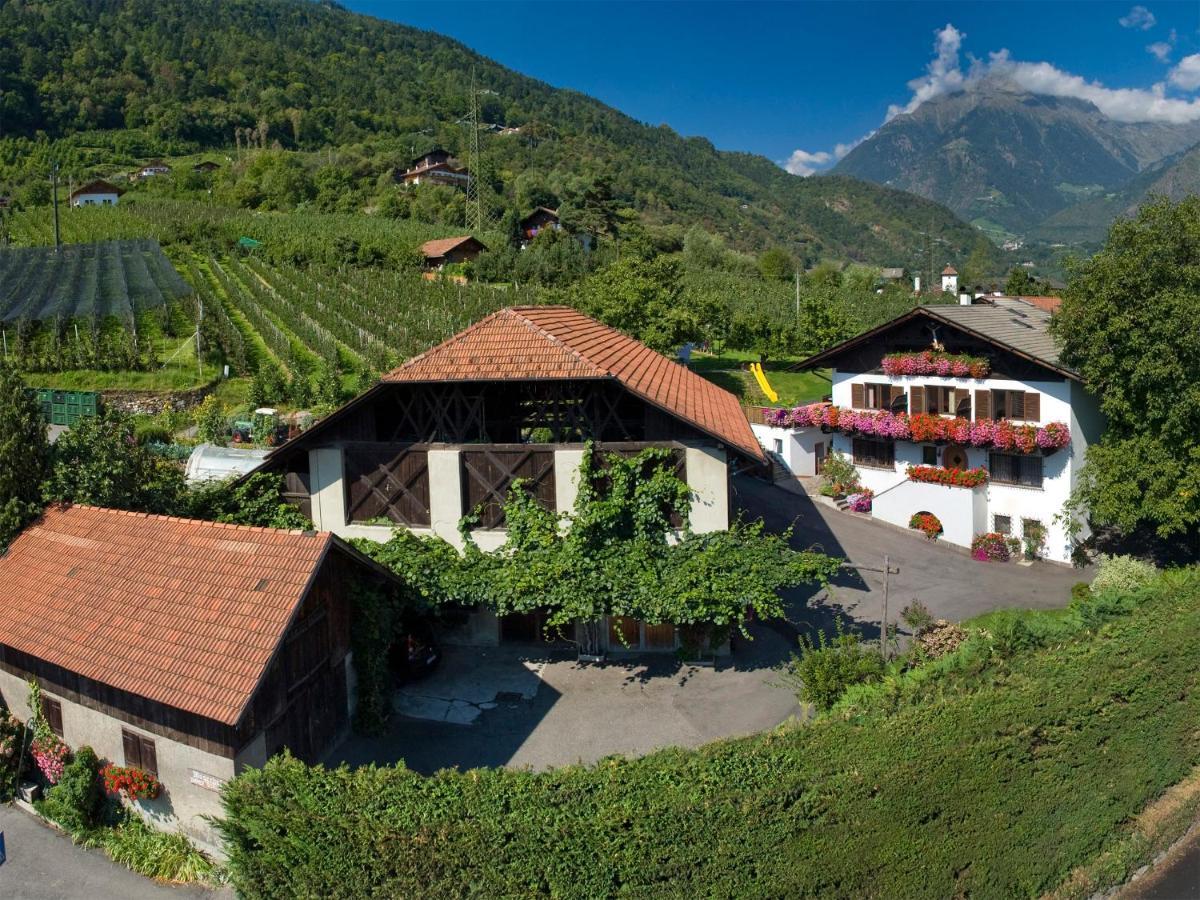 Moserhof Marlengo Eksteriør bilde