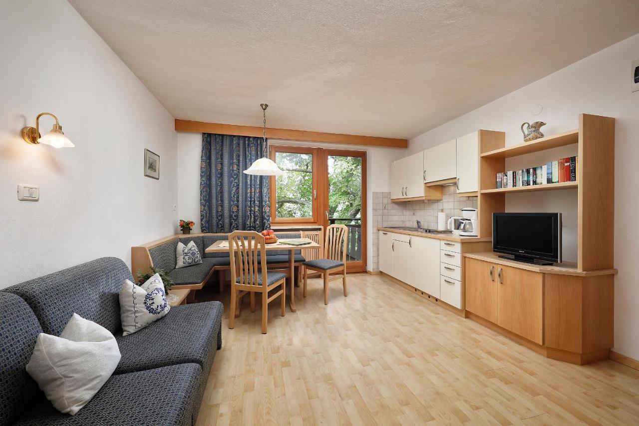 Moserhof Marlengo Eksteriør bilde